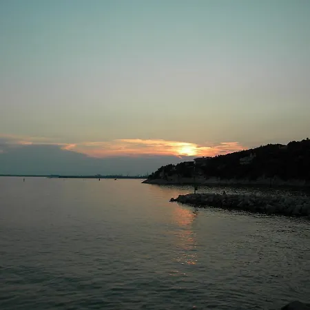 Porto Del Bivio فندق مبيت وإفطار