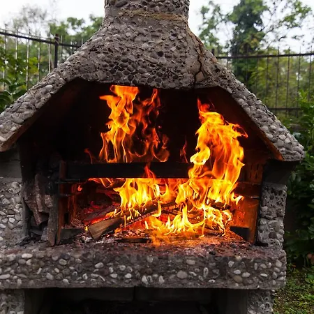 Oda ve Kahvaltı Porto Del Bivio