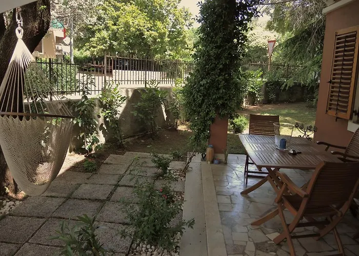 Porto Del Bivio Bed & Breakfast 3*